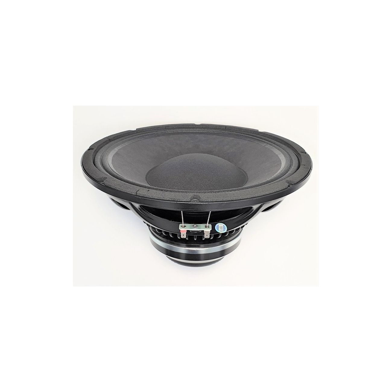 EIGHTEEN SOUND 12NCX910N/8 - 12' динамик, 8 Ом, 240 Вт ВЧ/900 Вт НЧ AES, 108/99,5 дБ, 60 Гц- 4000 Гц